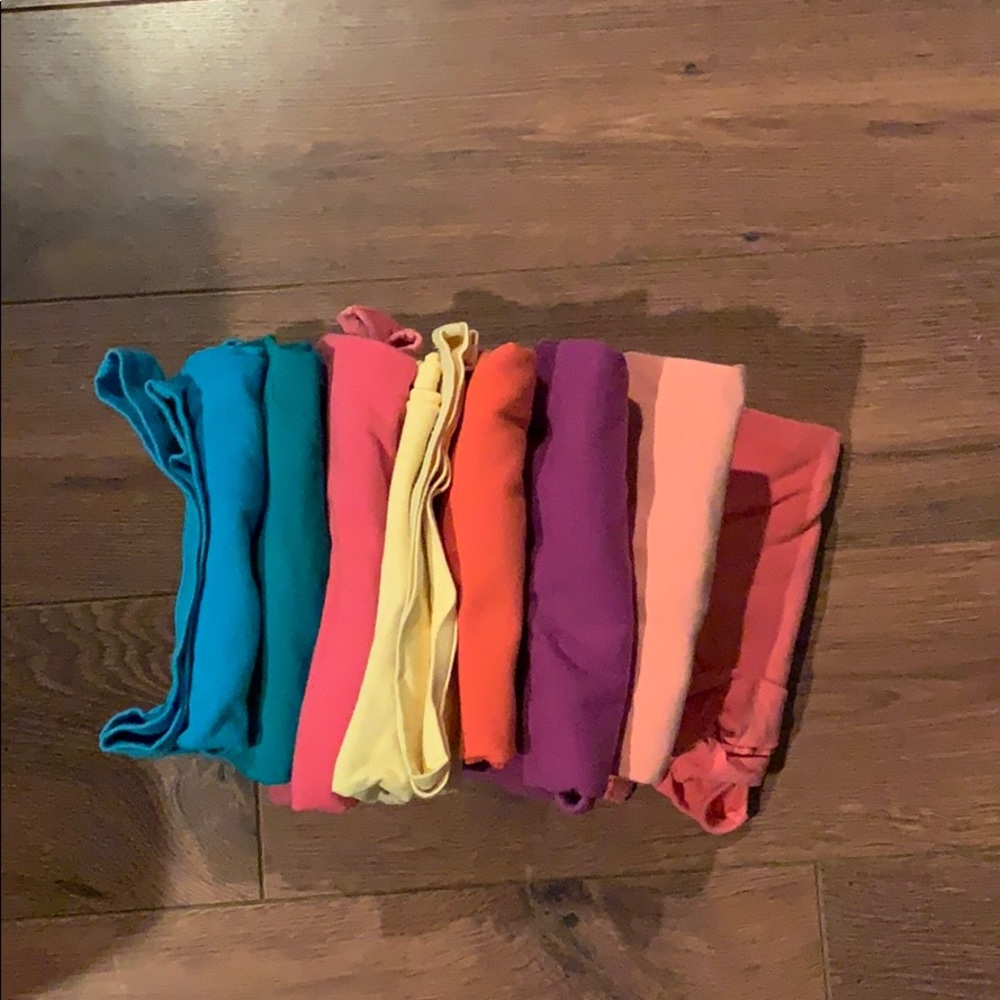 Asst colors tanks